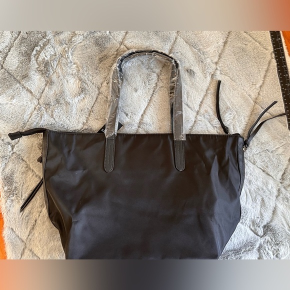 Botkier New York Bond tote Black unused - Picture 8 of 11